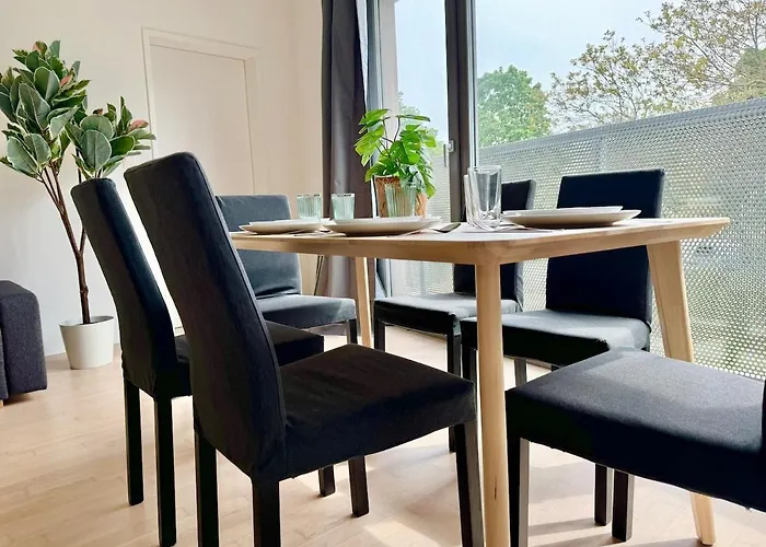 90 M2 Stylish 4 Room Apartment With Parking